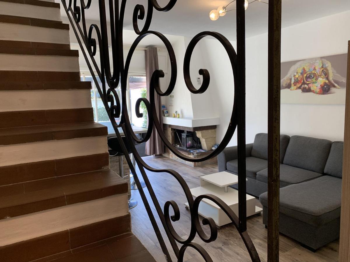 Appartement Maenat Borgo  Exterior foto